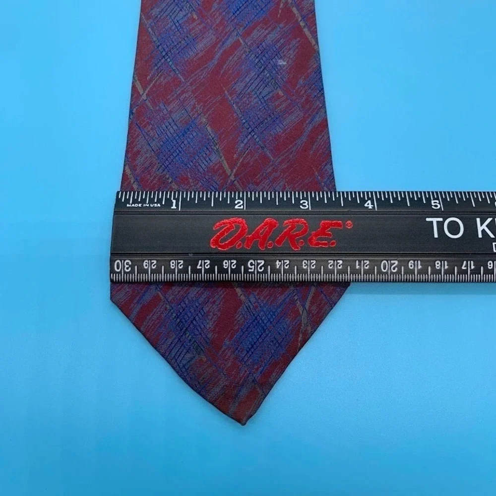 Vintage Enzo Brunattie Abstract Print Preppy Men's Classic Neck Tie